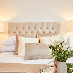 Apartment Deluxe Centre With Free Parking No Balcony